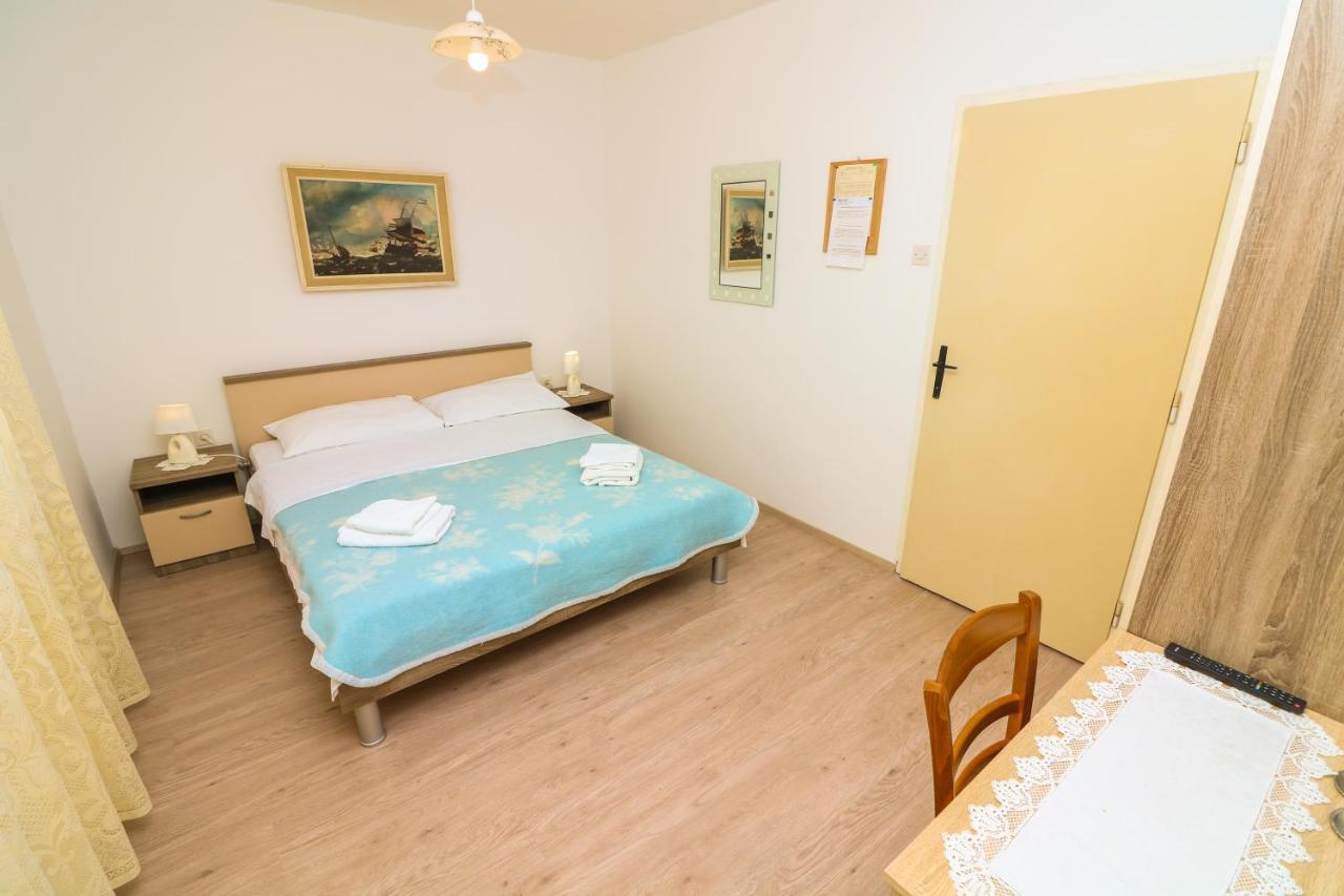 Double Rooms With Terrace Tomica Башка Экстерьер фото